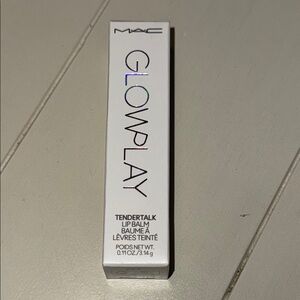 MAC Cosmetics Glow Play Lip Balm - White